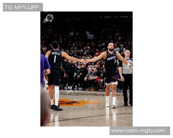 烈日当空!太阳队近期表现惊艳11场比赛斩获9胜2负创联盟最佳战绩